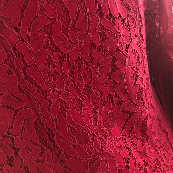 LACE SHIFT DRESS - Picture 10 of 15